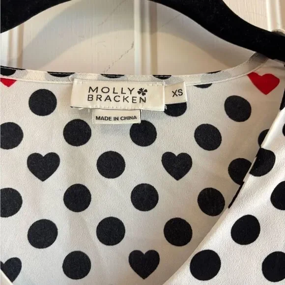 Molly Bracken hearts button down blouse Mandarin Collar Blouse - Picture 3 of 6